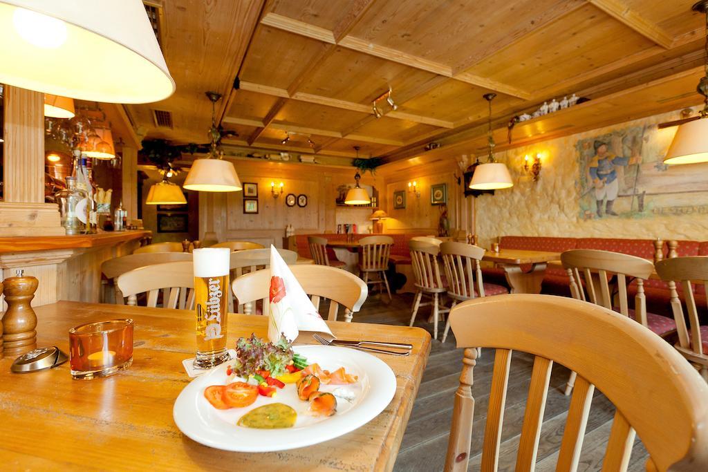 Restaurant & Hotel Baumhaus Hagen Засниц Экстерьер фото